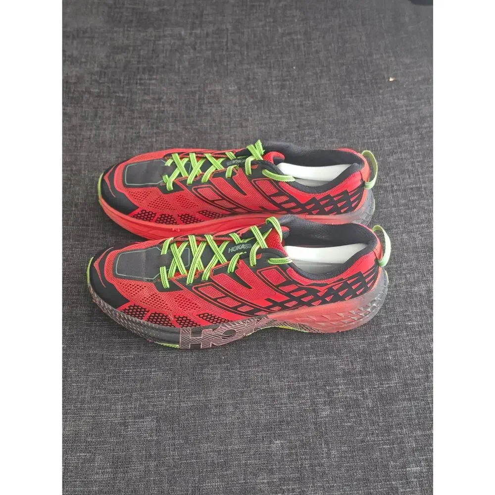 Hoka One One hoka one